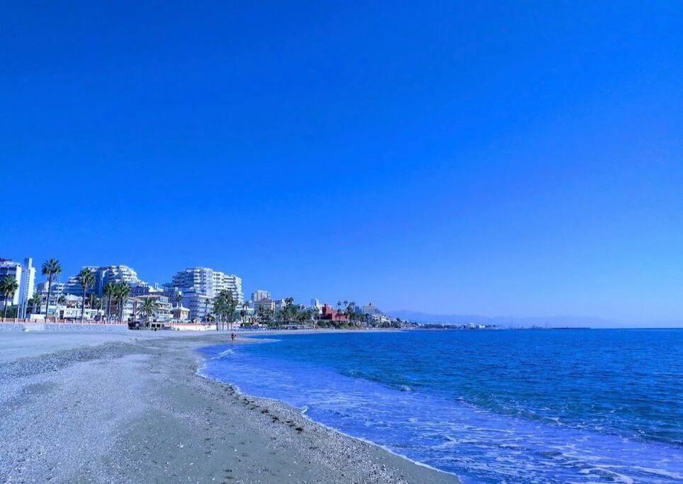 Apt Con Espectacular Vista, Piscinas, Recep 24 Hs 贝纳尔马德纳 外观 照片
